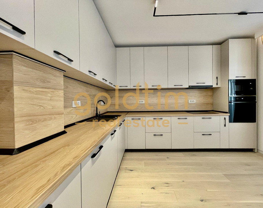 DUPLEX/ZONA REFERINTA/ LOC PARCARE/AVIATORILOR/SUPERB