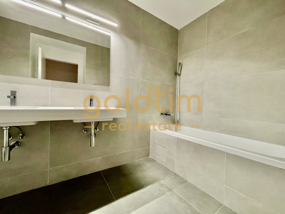 DUPLEX/ZONA REFERINTA/ LOC PARCARE/AVIATORILOR/SUPERB