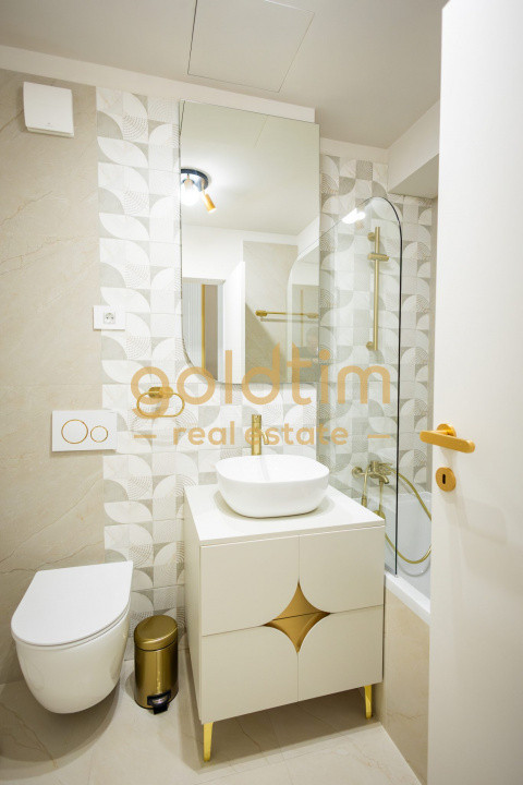 CATTED FAMILY/CURTE/DUPLEX SUPERB/ANSAMBLU SECURIZAT/PARCARE ACOPERITA