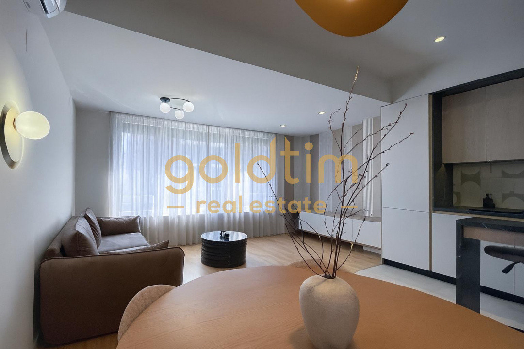 CATTED FAMILY/CURTE/DUPLEX SUPERB/ANSAMBLU SECURIZAT/PARCARE ACOPERITA