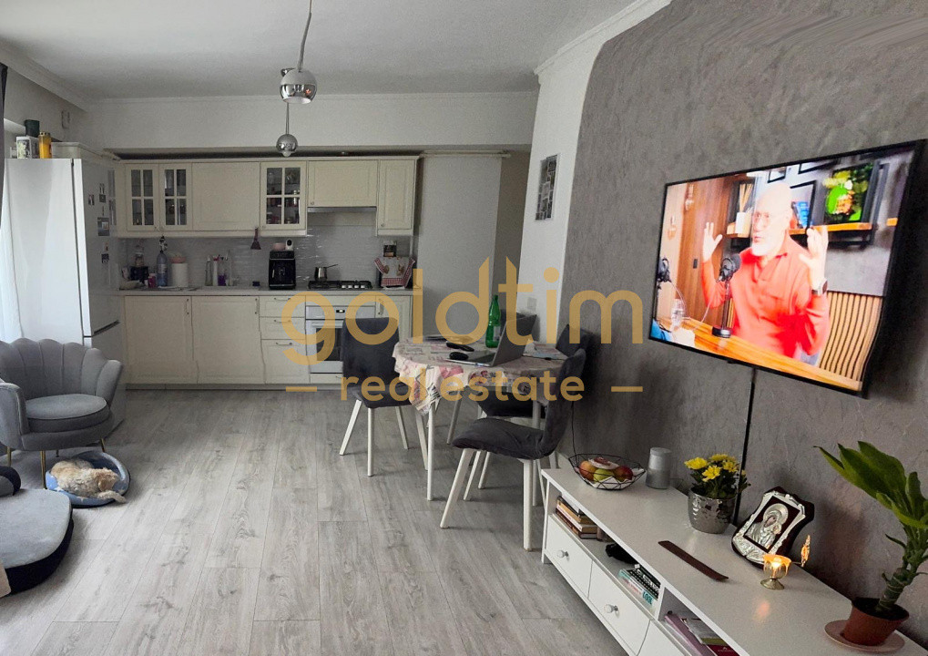 CURTE GENEROASA AMENAJATA/PARCARE SUBTERANA INCLUSA/PIPERA/SUPERB