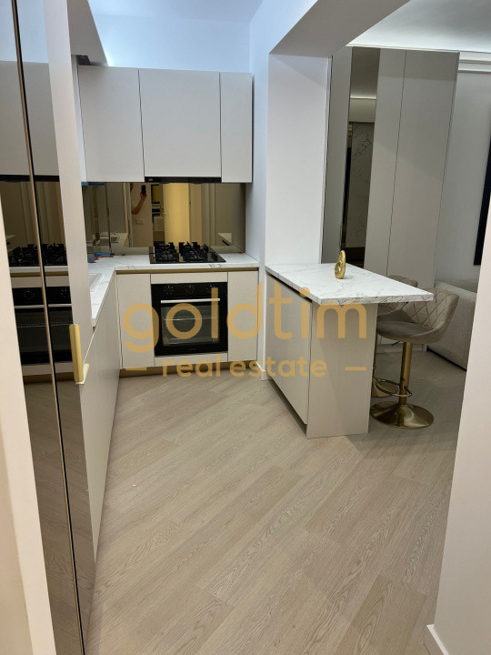 CORTINA NORTH/DISPONIBIL IMEDIAT/SUPERB/SPATII GENEROASE/BUCATARIE INCHISA