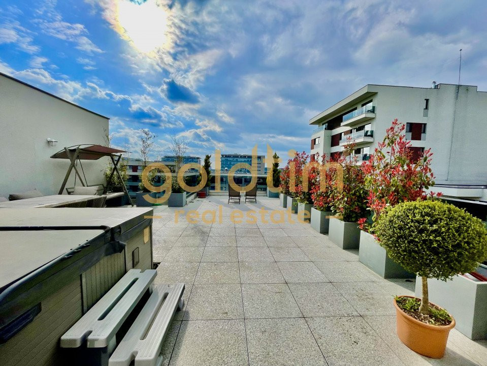 NOU/PET FRIENDLY/PENTHOUSE/ TERASA 100 mp/BOXA/SPATII GENEROASE/VIEW PANORAMIC 