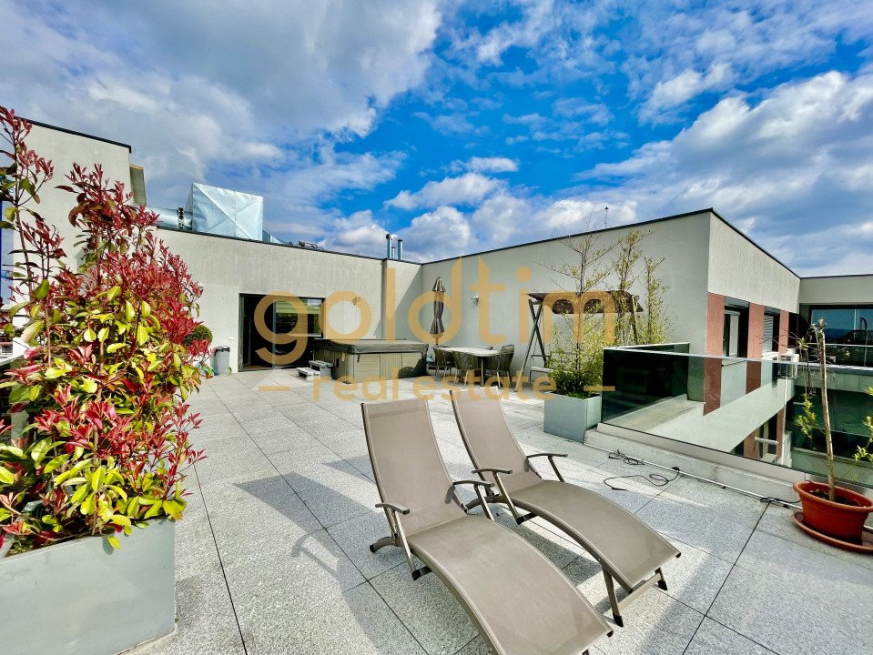 NOU/PET FRIENDLY/PENTHOUSE/ TERASA 100 mp/BOXA/SPATII GENEROASE/VIEW PANORAMIC 