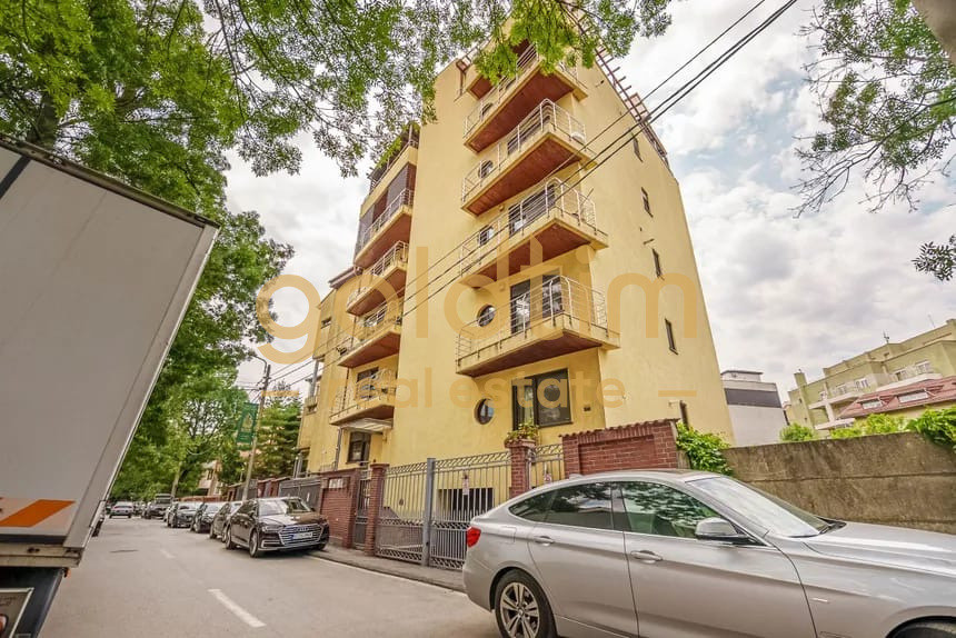 2LOCURI DE PARCARE/HERASTRAU/DUPLEX SUPERB/MOBILAT SI UTILAT