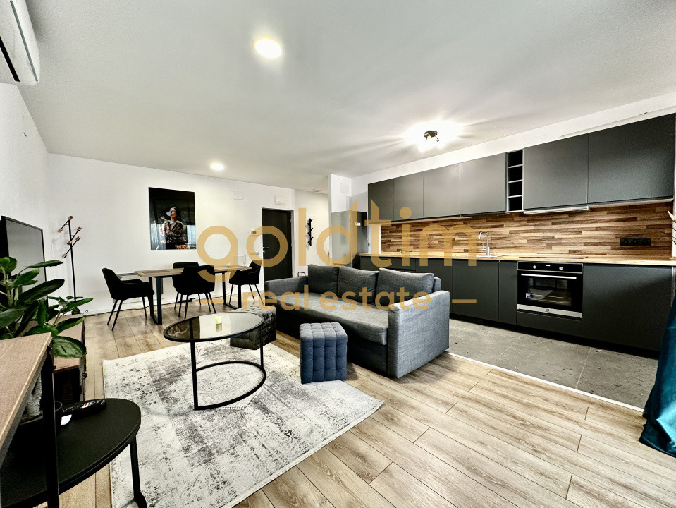 EROU IANCU NICOLAE /PIPERA /PARCARE /VIEW SUPERB