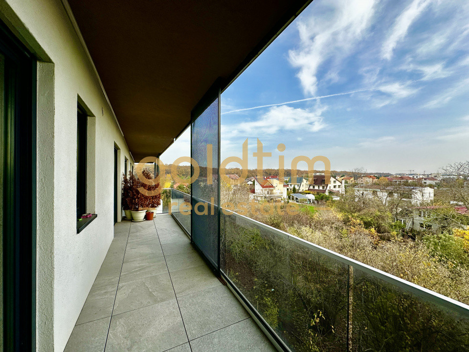 EROU IANCU NICOLAE /PIPERA /PARCARE /VIEW SUPERB