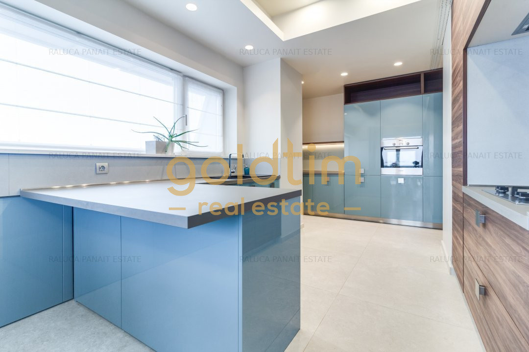 NEW/UNIQUE/ DUPLEX/ LUXURY DESIGN/ UNDERGROUND PARKING