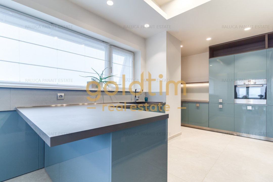 NEW/UNIQUE/ DUPLEX/ LUXURY DESIGN/ UNDERGROUND PARKING