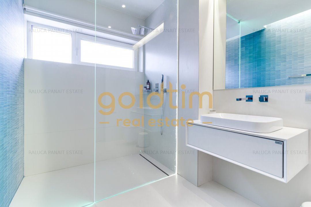 NEW/UNIQUE/ DUPLEX/ LUXURY DESIGN/ UNDERGROUND PARKING