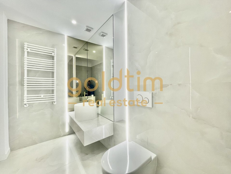 NOU/ SUPERB/CORTINA NORTH