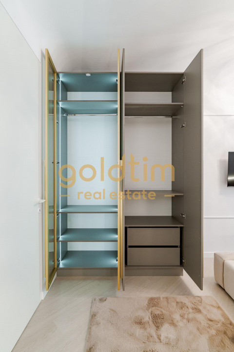 CORTINA NORTH/SUPERB/ LUMINOS/SPATII DEPOZITARE