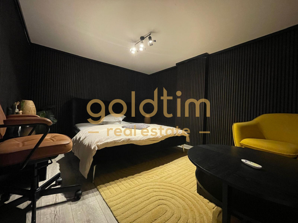 SUPERB/ UNIC/SPATII DEPOZITARE