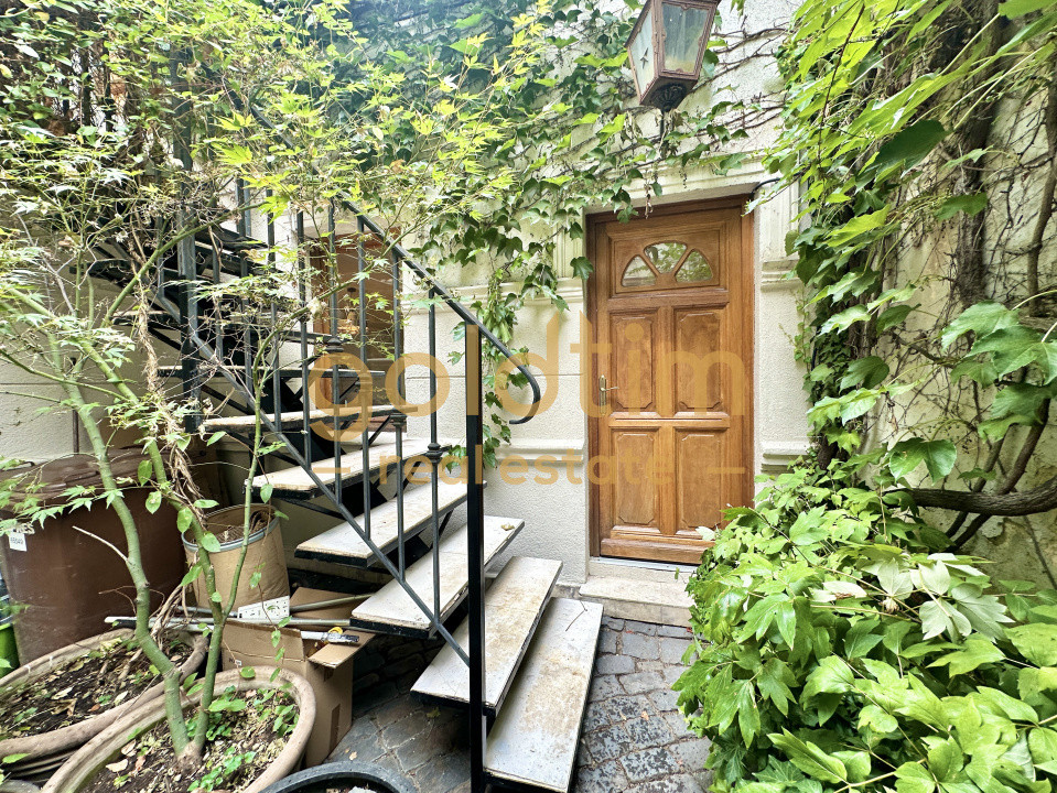 VILA INTERBELICA RENOVATA/ANEXA/CURTE/PRETABILA ACTIVITATI COMERCIALE/DOROBANTI