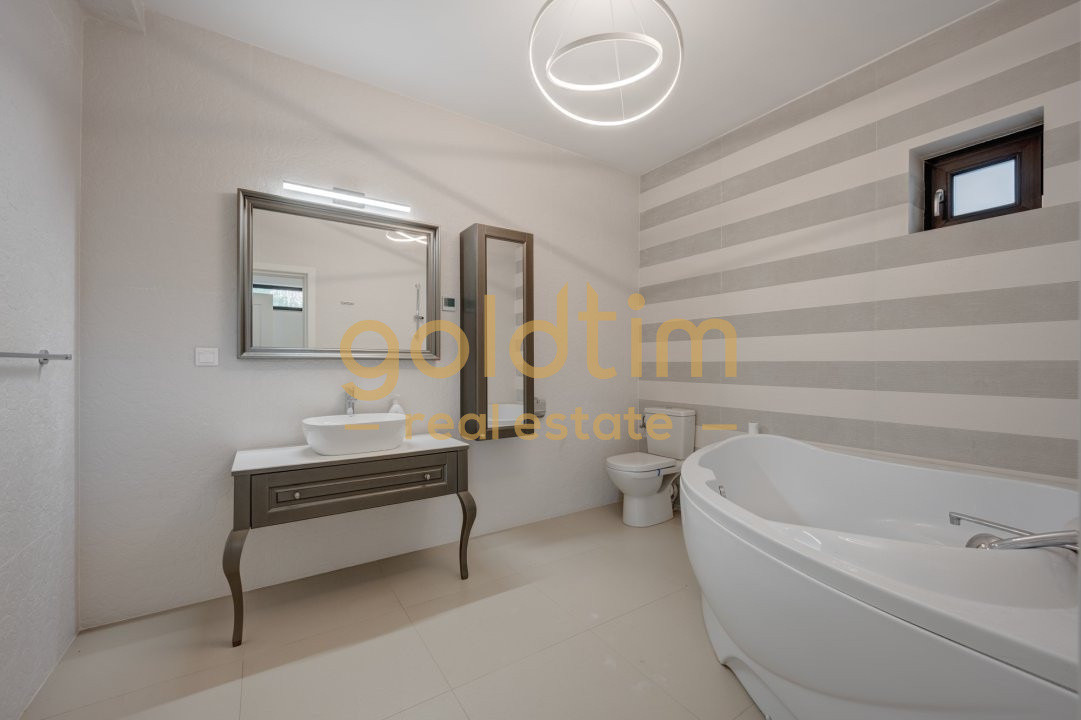 VILA INDIVIDUALA/IANCU NICOLAE /PIPERA/SUPERBA/CURTE GENEROASA/GRADINA