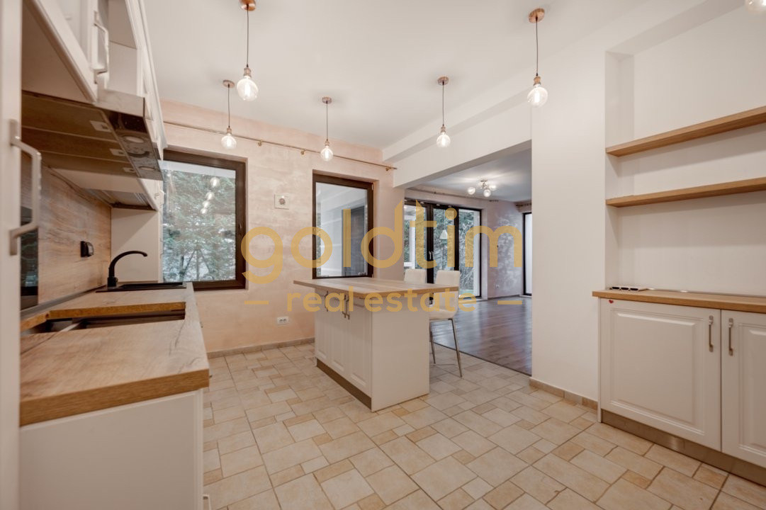 VILA INDIVIDUALA/IANCU NICOLAE /PIPERA/SUPERBA/CURTE GENEROASA/GRADINA