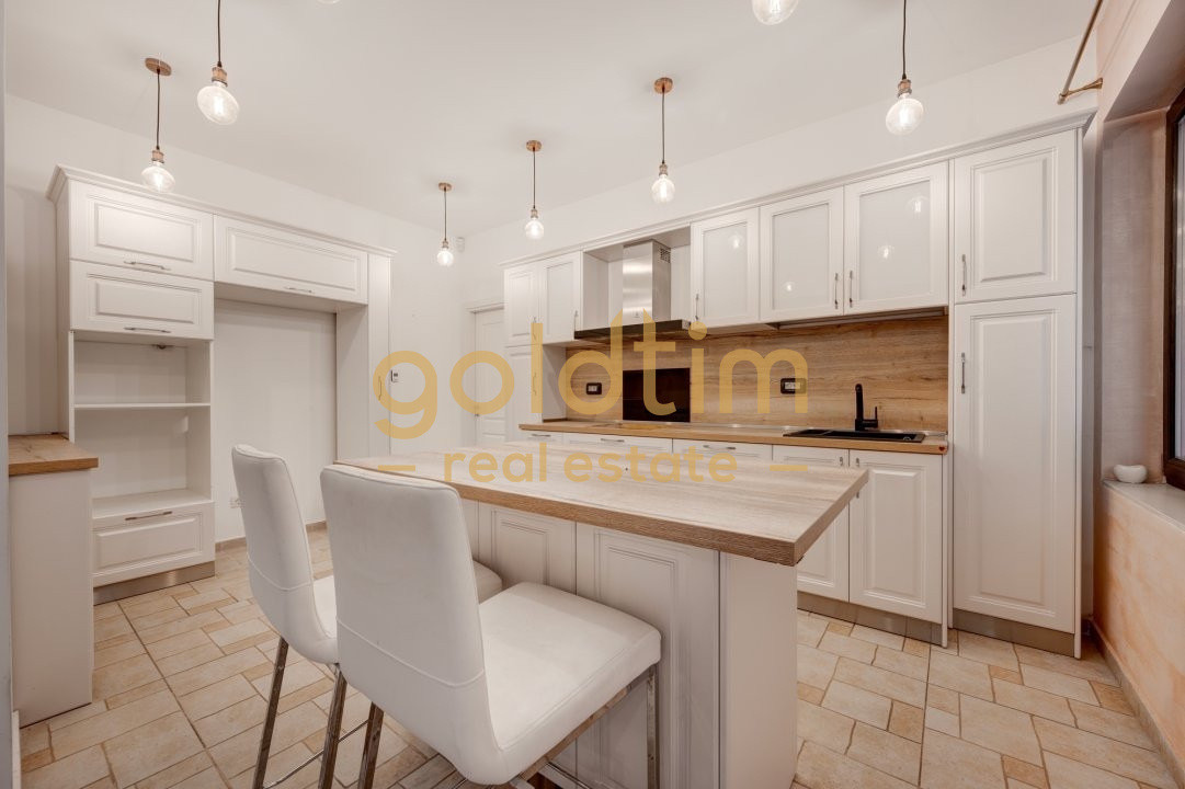 VILA INDIVIDUALA/IANCU NICOLAE /PIPERA/SUPERBA/CURTE GENEROASA/GRADINA