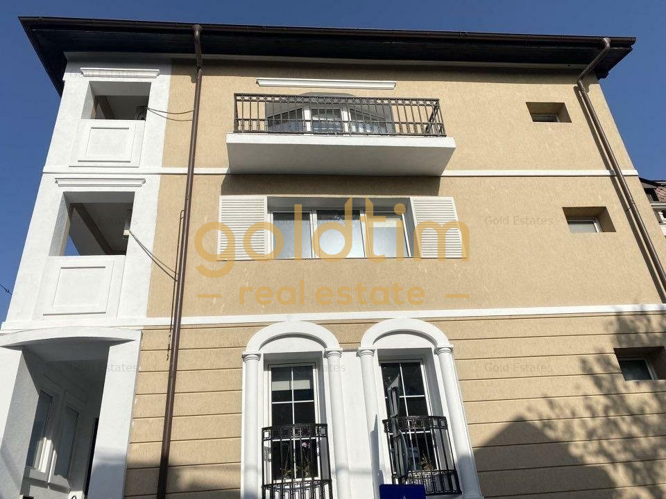 VILA SUPERBA 7 CAMERE, 330MP, D+P+2+M, PTA. DOMENII-STRADAL,2004/BIROURI-CLINICA