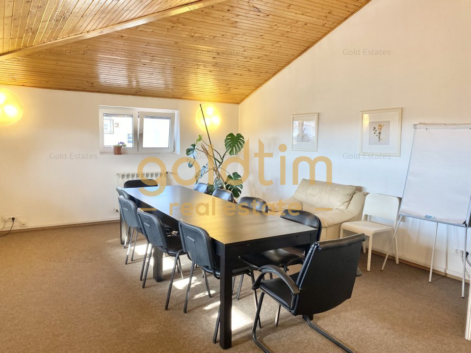 VILA SUPERBA 7 CAMERE, 330MP, D+P+2+M, PTA. DOMENII-STRADAL,2004/BIROURI-CLINICA