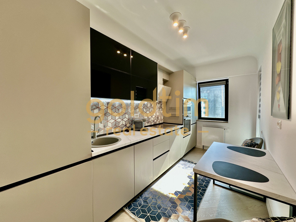 CORTINA NORTH/DISPONIBIL IMEDIAT/SUPERB/SPATII GENEROASE/BUCATARIE INCHISA