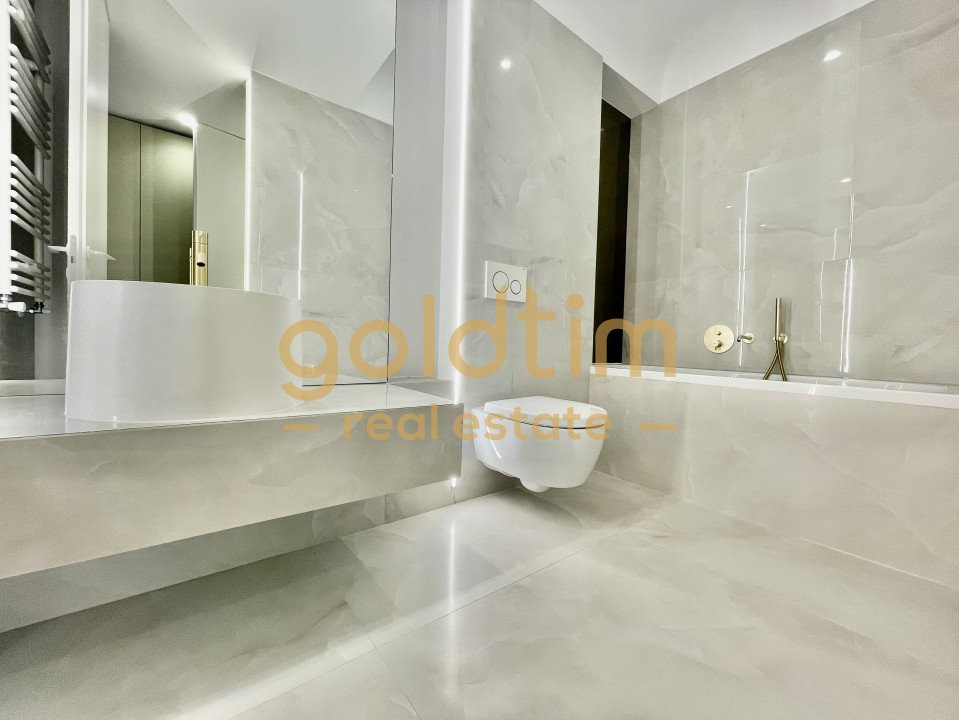 NOU/ SUPERB/CORTINA NORTH