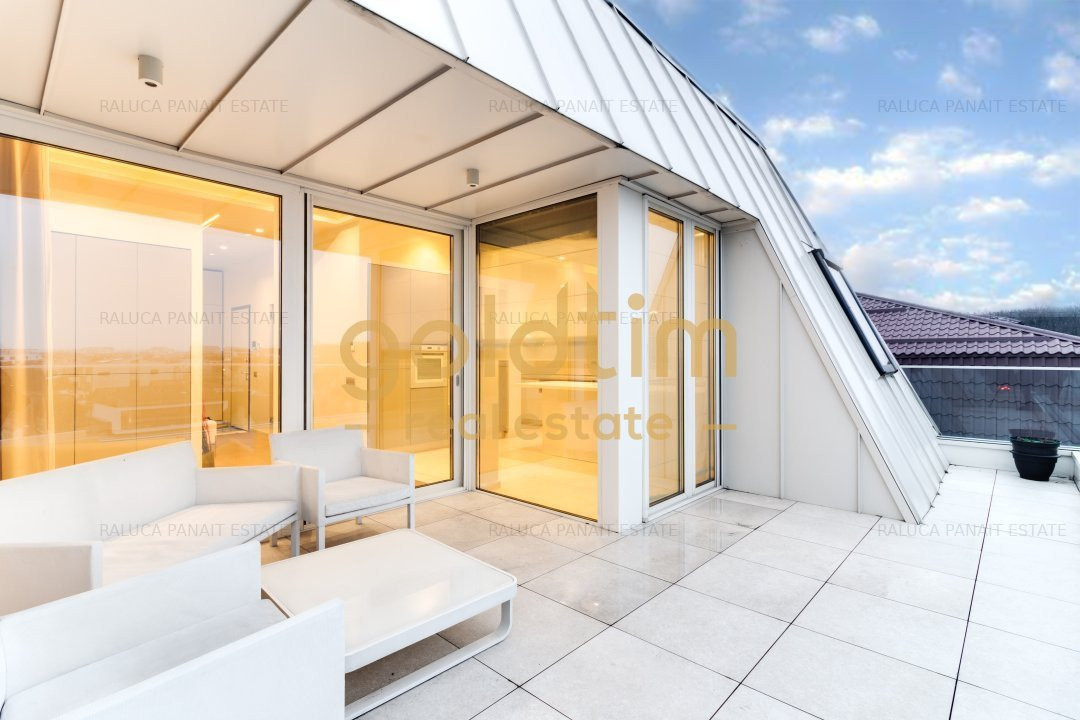 ULTRALUXURY/PENTHOUSE/2 PARKINGS