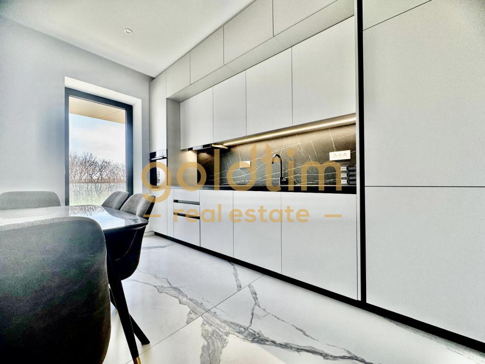 PRIVELIȘTE DEOSEBITA/LANGA STEJARII/ANSAMBLU INCHIS/ 2 LOCURI DE PARCARE