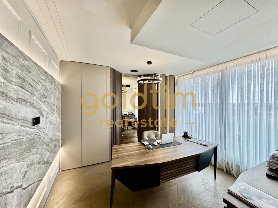 SUPERB/ PENTHOUSE MOBILAT SI UTILAT/ 3 PARCARI/ TERASA 70 mp