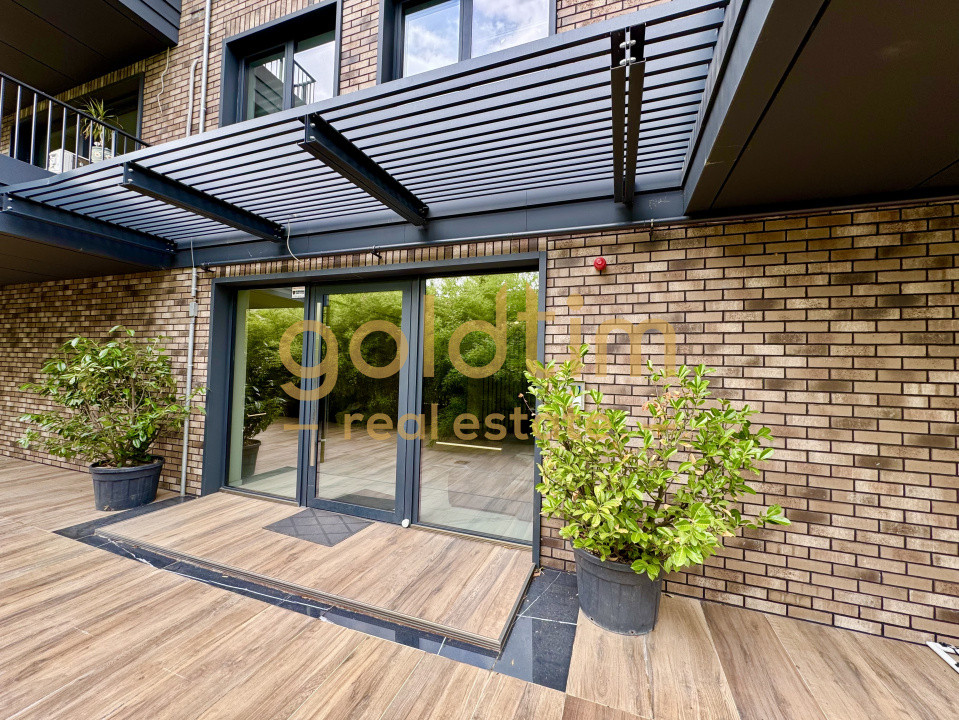 SUPERB/ PENTHOUSE MOBILAT SI UTILAT/ 3 PARCARI/ TERASA 70 mp