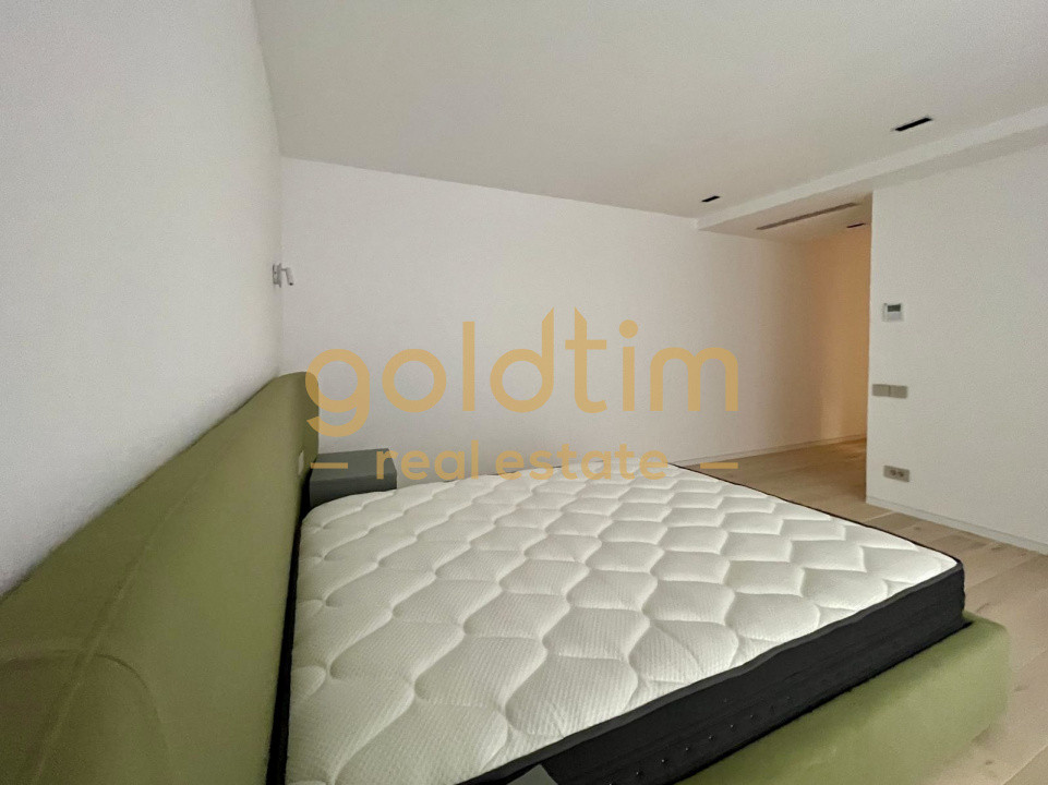 DUPLEX/ZONA REFERINTA/ LOC PARCARE