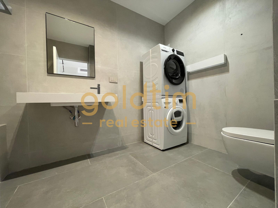 DUPLEX/ZONA REFERINTA/ LOC PARCARE