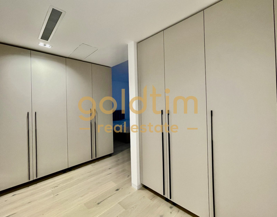 DUPLEX/ZONA REFERINTA/ LOC PARCARE