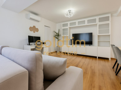 SPATII GENEROASE/SUPERB/ZONA LINISTITA/ PARCARE SUPRATERANA