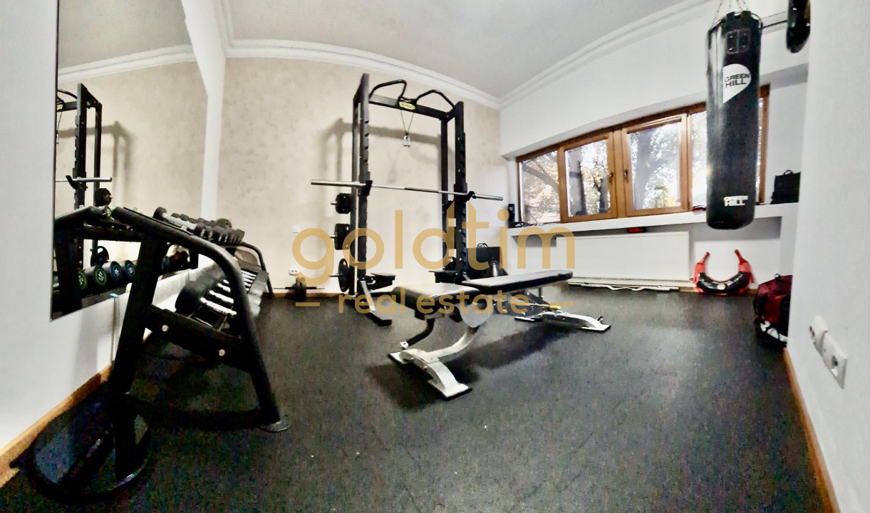 APARTAMENT CENTRAL/ ALEXANDRU IOAN CUZA/PIATA VICTORIEI/SINGUR PE NIVEL 