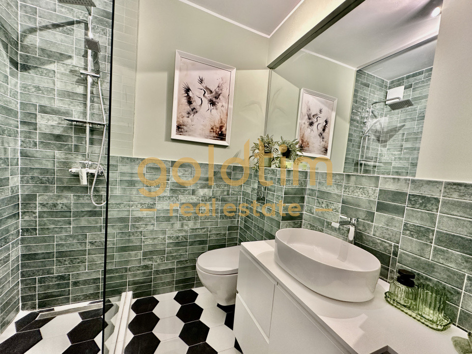 DESIGN UNIC/SUPERB/ZONA LINISTITA/LUX/1 LOC PARCARE