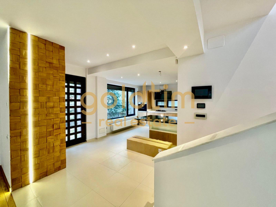 CASA INDIVIDUALA/SUPERBA/PIPERA/EROU IANCU NICOLAE/PISCINA/CURTE GENEROASA