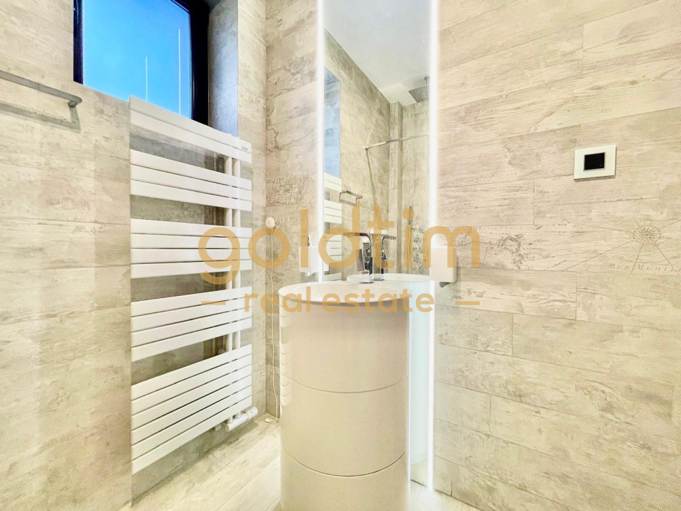 CASA INDIVIDUALA/SUPERBA/PIPERA/EROU IANCU NICOLAE/PISCINA/CURTE GENEROASA