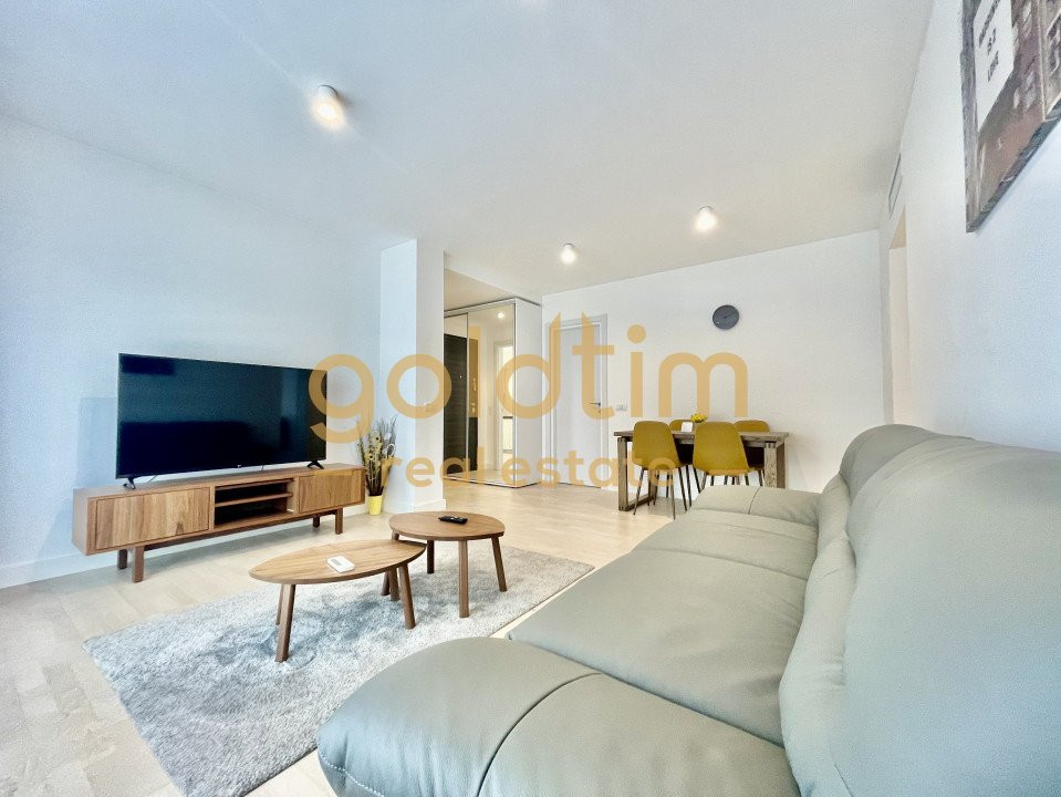 MOBILAT SI UTILAT/ZONA LINISTITA/ TERASA/ABUCATARIE INCHISA