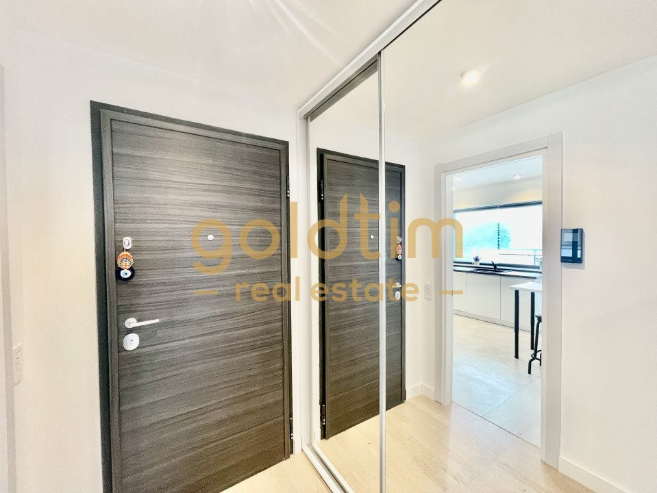 MOBILAT SI UTILAT/ZONA LINISTITA/ TERASA/ABUCATARIE INCHISA