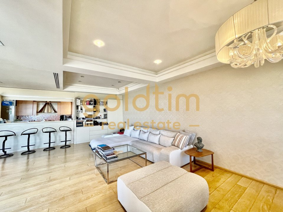 NOU/PENTHOUSE/SPATII DEPOZITARE/TERASA GENEROASA/LOC DE PARCARE SUBTERAN