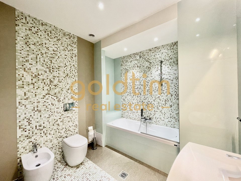 NOU/PENTHOUSE/SPATII DEPOZITARE/TERASA GENEROASA/LOC DE PARCARE SUBTERAN