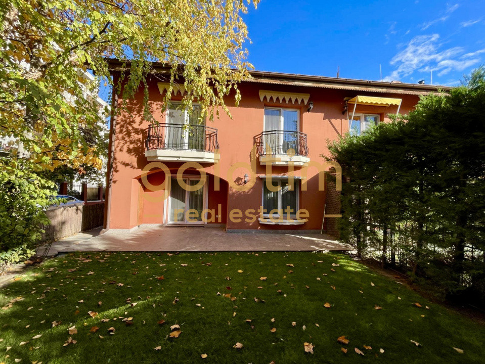 ANSAMBLU SECURIZAT/IANCU NICOLAE/PISCINA COMPLEX