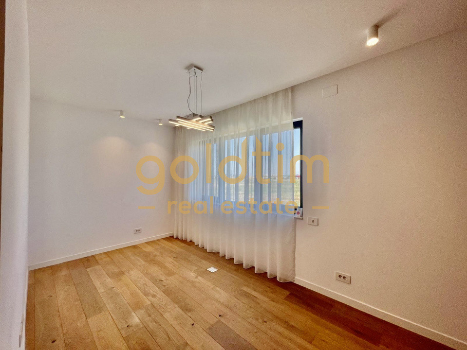 VILA INDIVIDUALA/ SCOALA AMERICANA/GARAJ