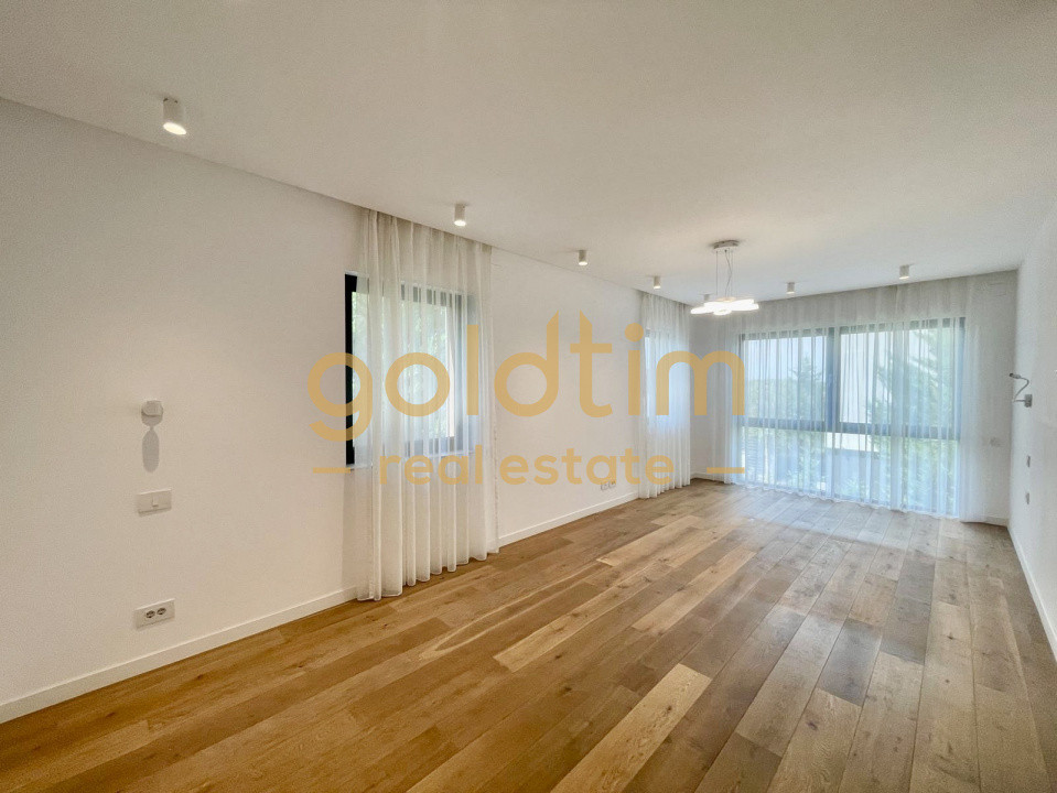 VILA INDIVIDUALA/ SCOALA AMERICANA/GARAJ