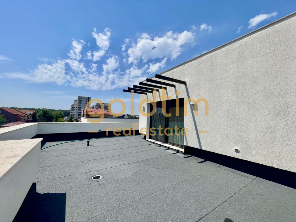 VILA INDIVIDUALA/ SCOALA AMERICANA/GARAJ