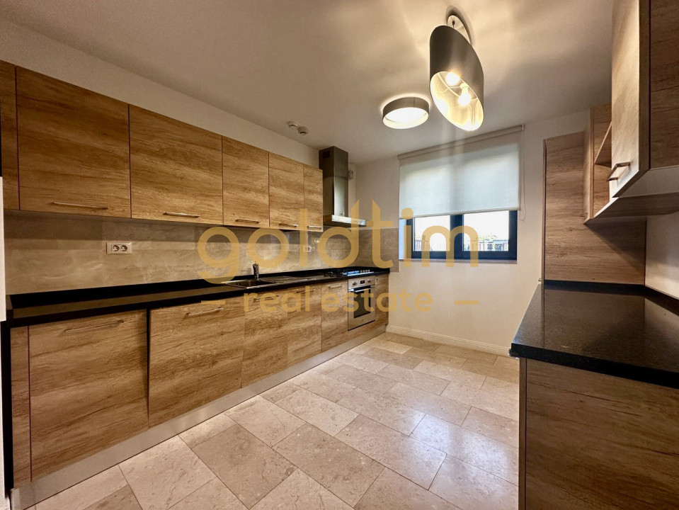 OXFORD RESIDENCE/SCOALA AMERICANA/PARTIAL MOBILAT/GARAJ