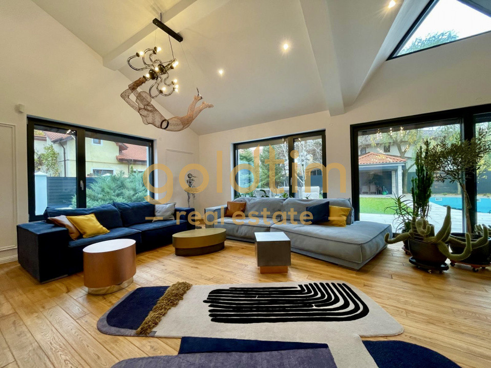 UNICA/ABSOLUT SUPERBA/ VILA INDIVIDUALA/IANCU NICOLAE/CURTE GENEROASA