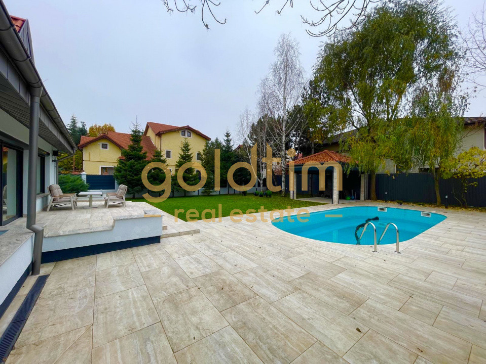 UNICA/ABSOLUT SUPERBA/ VILA INDIVIDUALA/IANCU NICOLAE/CURTE GENEROASA