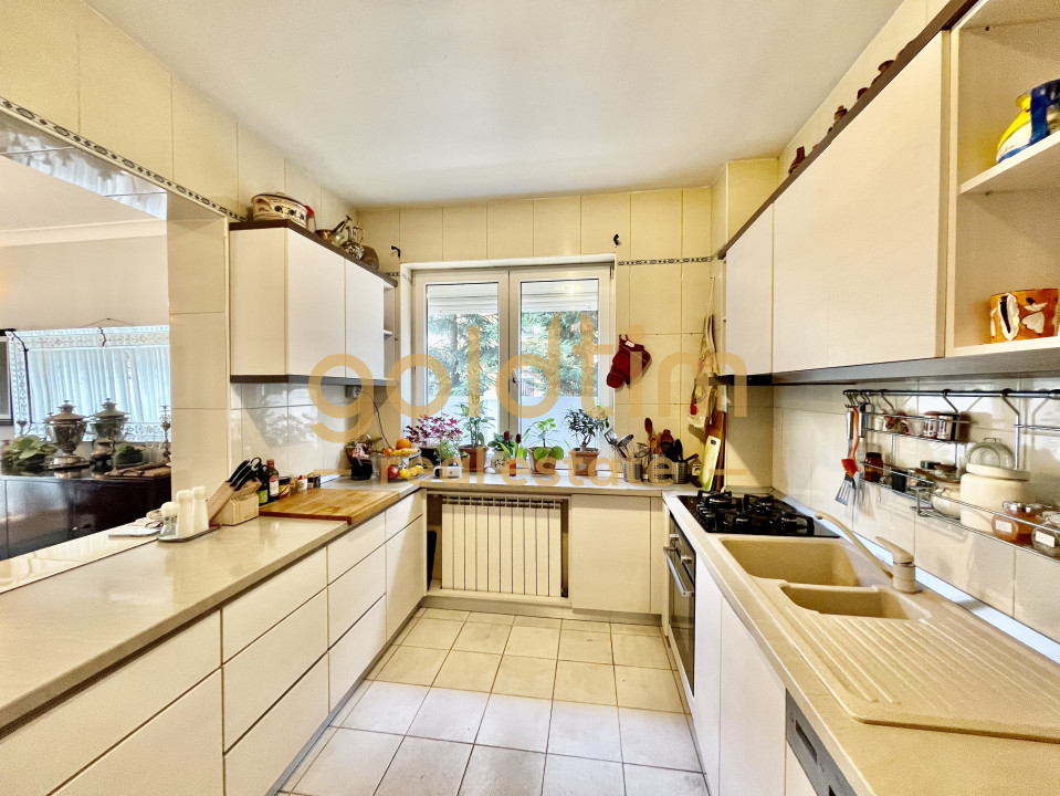 IANCU NICOLAE/ GRADINA SUPERBA/LOCURI DE PARCARE/SPATII GENEROASE