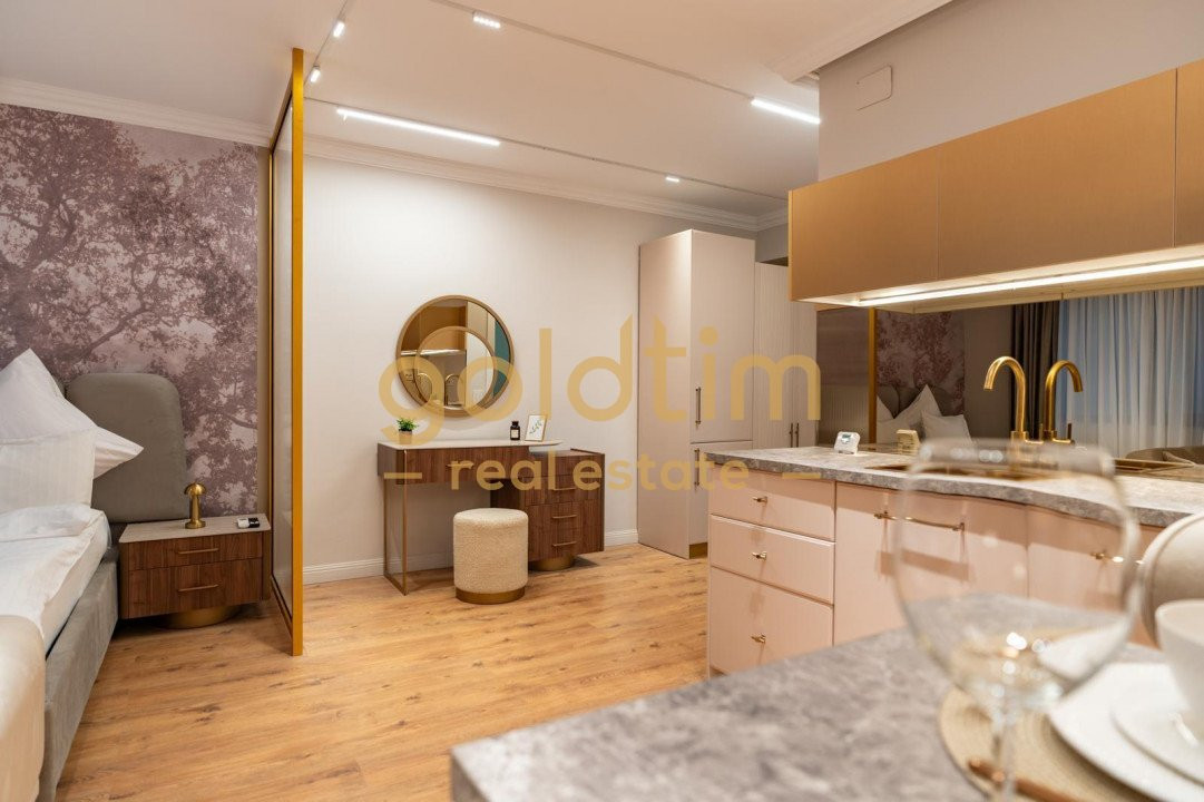 STUDIO SUPERB/DESIGN UNIC/PIPERA OMV/MOBILAT SI UTILAT